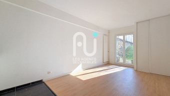 confiez la rénovation de vos boiseries à des experts à bois-colombes (92270). services professionnels pour portes, fenêtres, parquets et charpentes. devis gratuit et conseils personnalisés.