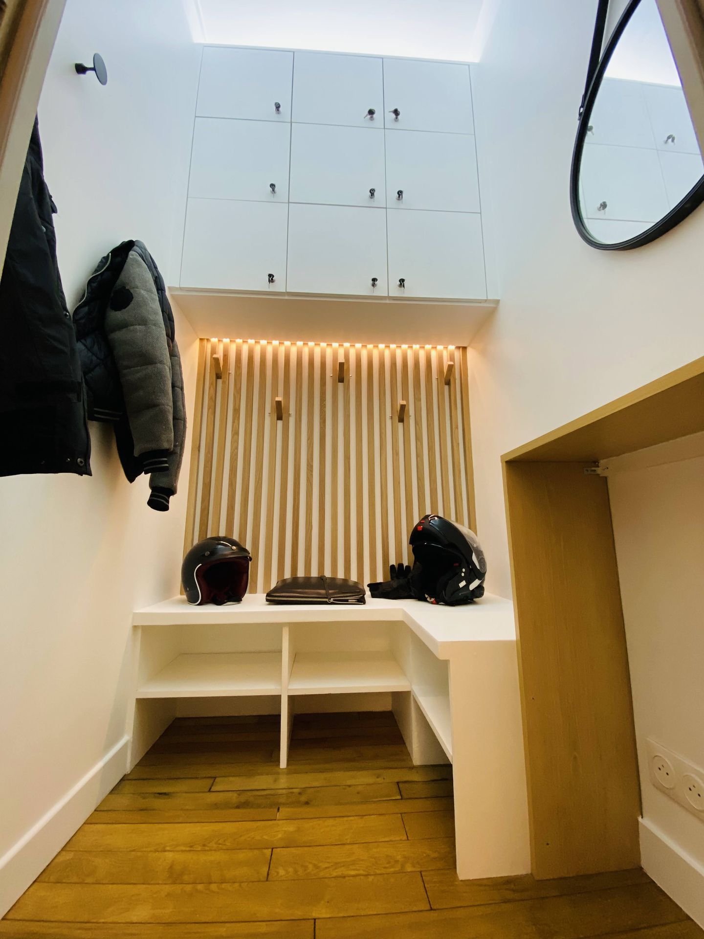 découvrez comment choisir le meilleur service de rénovation bois à colombes. conseils, critères à évaluer et astuces pour une rénovation réussie de vos menuiseries, parquets ou meubles en bois.