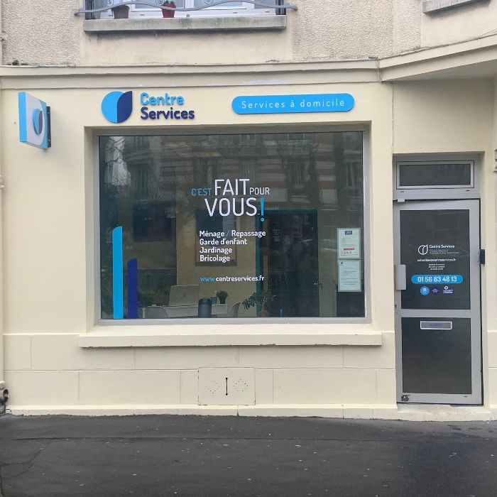 besoin d’un service de dépannage bois à colombes ? intervention rapide pour tous vos besoins en menuiserie, réparation et entretien du bois. devis gratuit, artisans qualifiés et solutions sur mesure à colombes et environs.