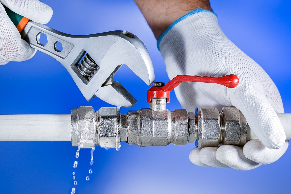 besoin d'un dépannage en plomberie ? faites appel à notre service rapide et efficace pour tous vos problèmes de fuites, canalisations bouchées, installations ou réparations d’urgence. devis gratuit et intervention 24/7.