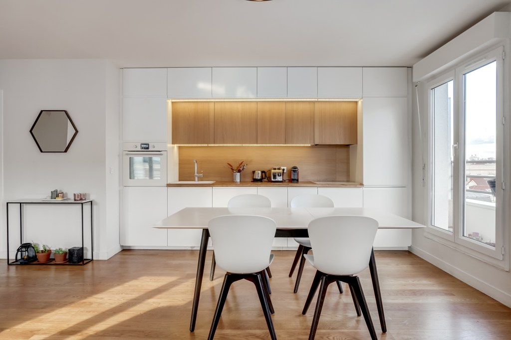 optez pour une rénovation intérieure à bois-colombes alliant modernité et authenticité. confiez vos projets d’aménagement bois, décoration et optimisation d’espace à des experts du secteur.