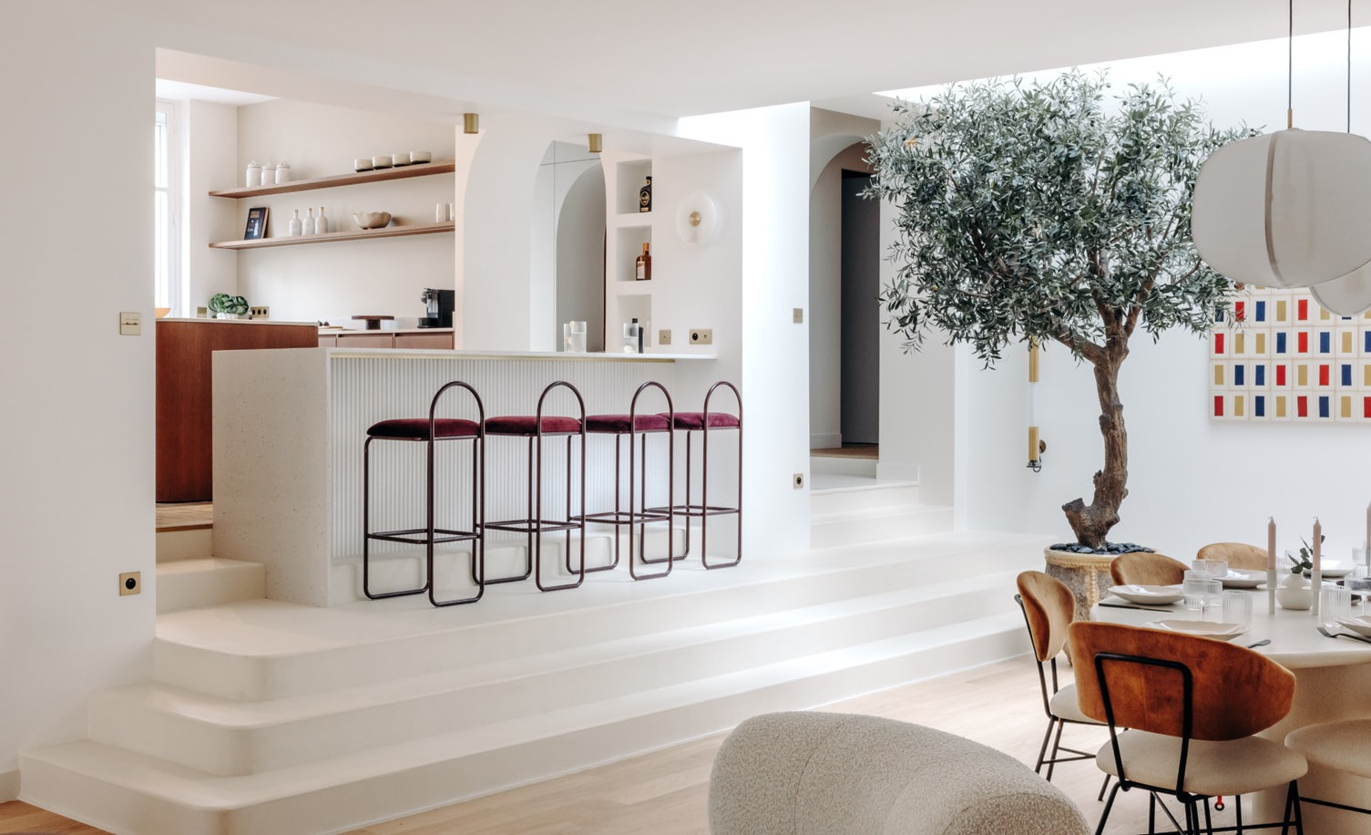 confiez votre rénovation intérieure à bois-colombes à des experts. travaux sur mesure pour appartements et maisons : peinture, sols, cuisine, salle de bain, menuiserie. devis gratuit et accompagnement personnalisé.