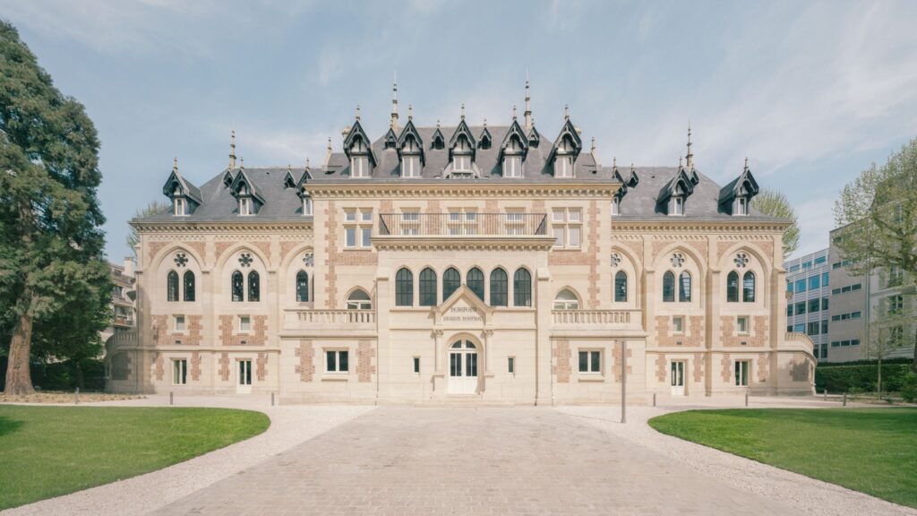 confiez votre projet de rénovation à levallois-perret à des experts. travaux tous corps d'état, conseils personnalisés et devis gratuit pour transformer votre intérieur selon vos envies.